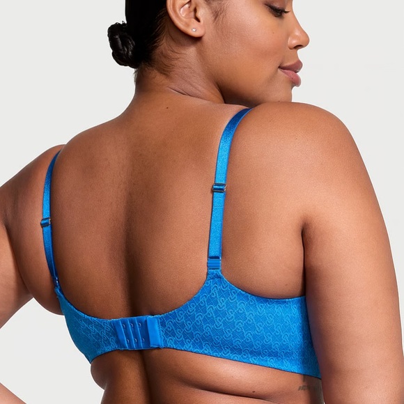 Victoria’s Secret NWT Icon Push Up Demo Bra is 38 DD
Color is Shocking Blue - Picture 2 of 6